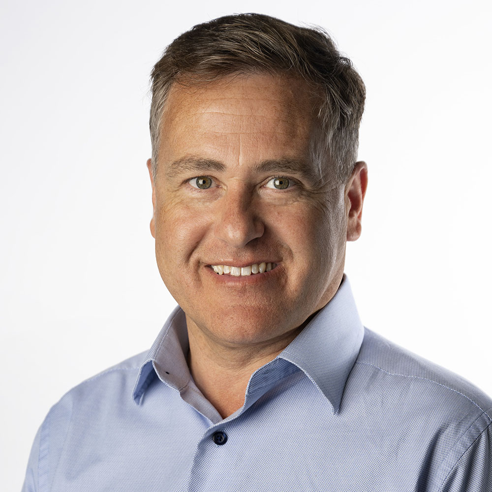 Mark Prall headshot